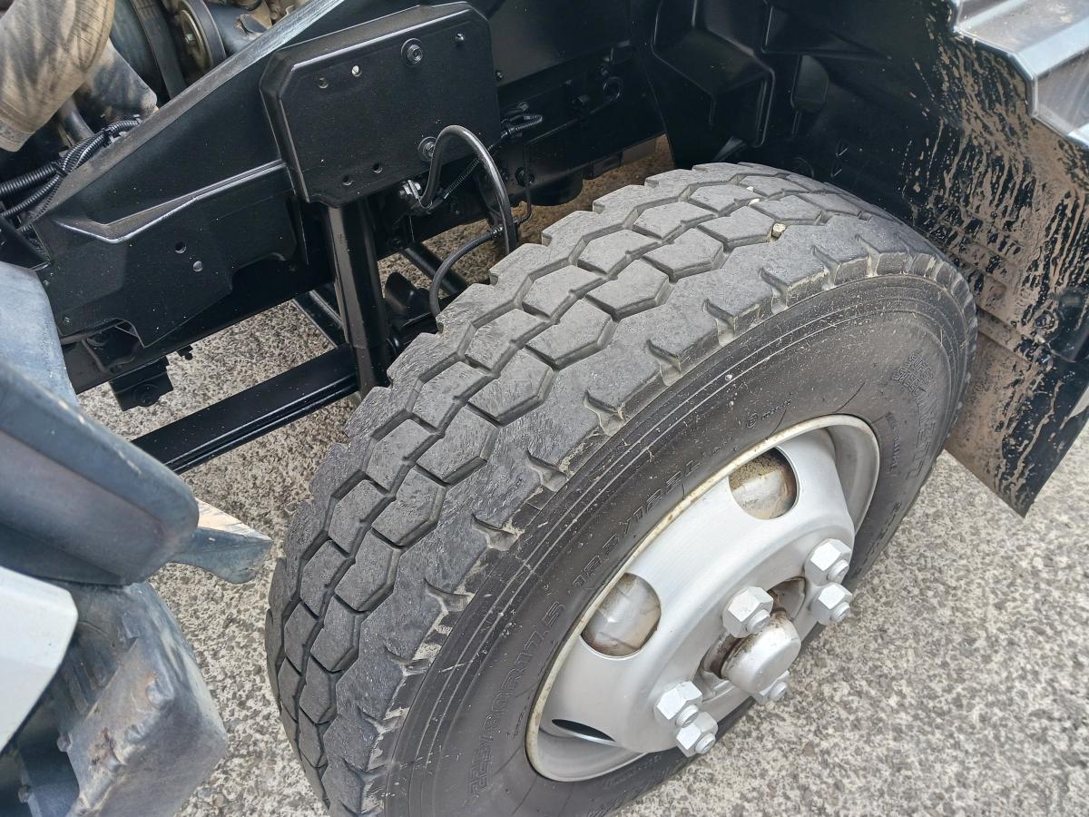 車検付き即戦力アームロール|中古トラックの販売・買取・査定のアイナビ