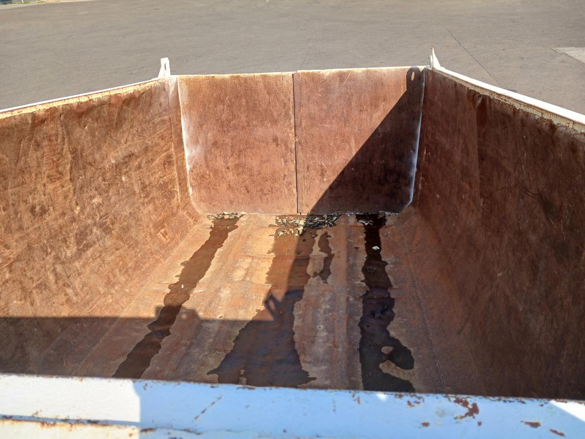 車検付き即戦力アームロール|中古トラックの販売・買取・査定のアイナビ