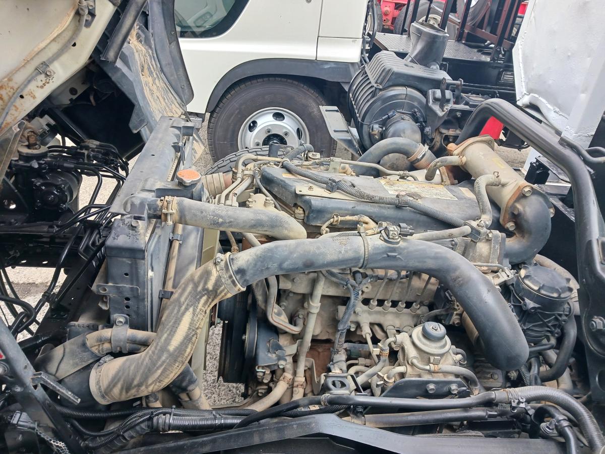 車検付き即戦力アームロール|中古トラックの販売・買取・査定のアイナビ