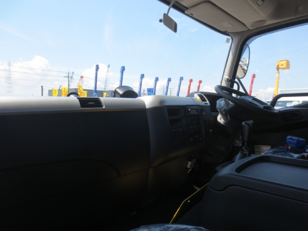 三菱ファイター増トンクレーン付|中古トラックの販売・買取・査定のアイナビ