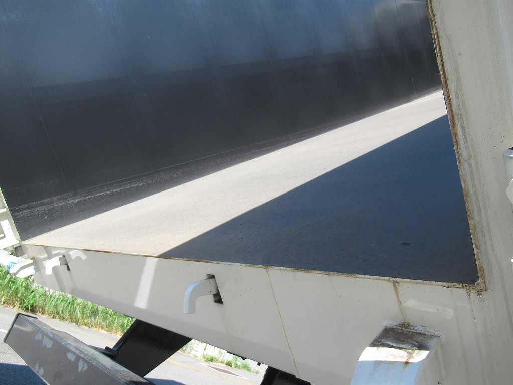 極東 25t 深ダンプ 29立米 ハイルーフ リアドア片開き 7速|中古トラックの販売・買取・査定のアイナビ