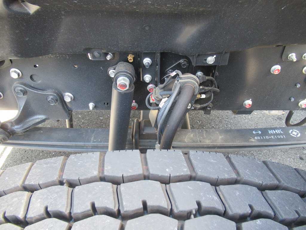 極東 25t 深ダンプ 29立米 ハイルーフ リアドア片開き 7速|中古トラックの販売・買取・査定のアイナビ