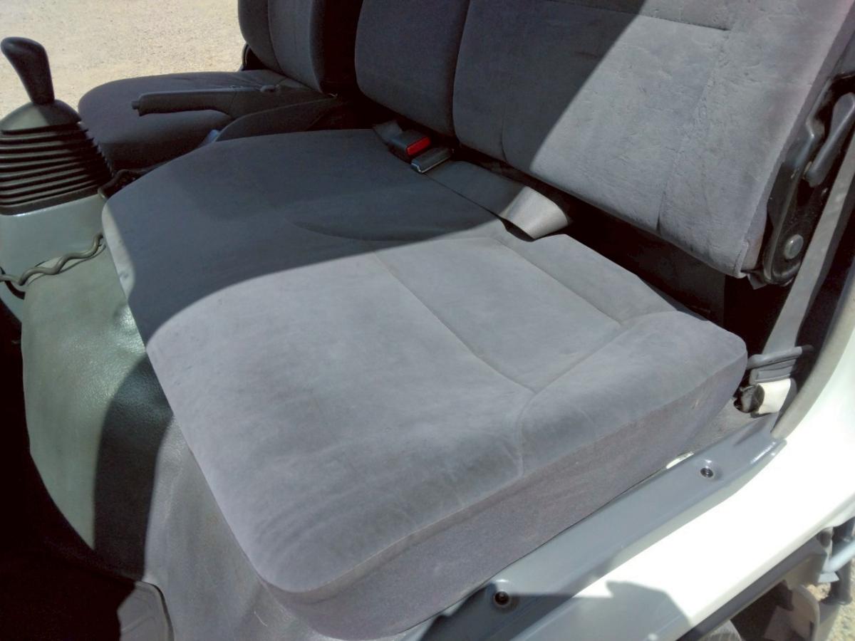 H20年 いすゞエルフ3tフックロール No.1006|中古トラックの販売・買取・査定のアイナビ