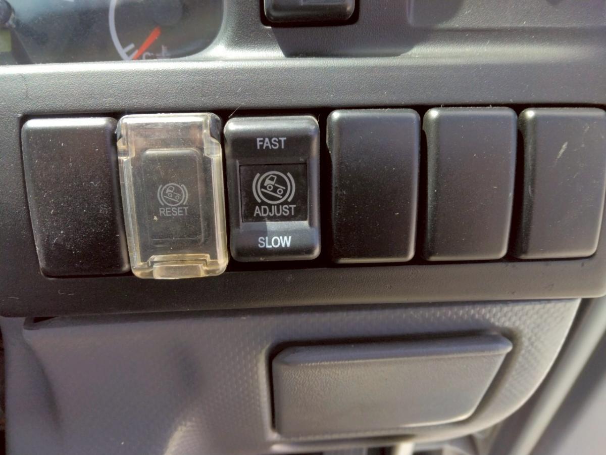 H20年 いすゞエルフ3tフックロール No.1006|中古トラックの販売・買取・査定のアイナビ