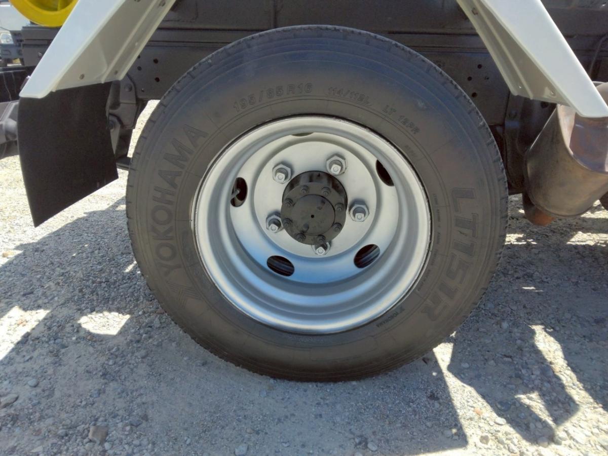 H20年 いすゞエルフ3tフックロール No.1006|中古トラックの販売・買取・査定のアイナビ