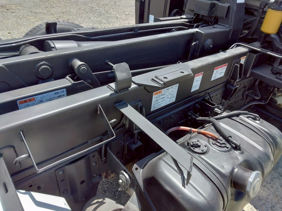 H20年 いすゞエルフ3tフックロール No.1006|中古トラックの販売・買取・査定のアイナビ