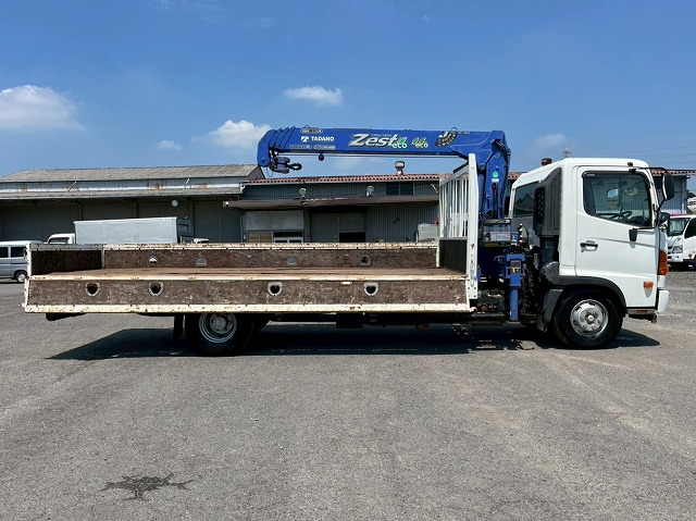 タダノ★4段ラジコン★2.7トン積載★5400ボディ×標準幅★6速MT|中古トラックの販売・買取・査定のアイナビ