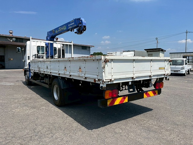 タダノ★4段ラジコン★2.7トン積載★5400ボディ×標準幅★6速MT|中古トラックの販売・買取・査定のアイナビ