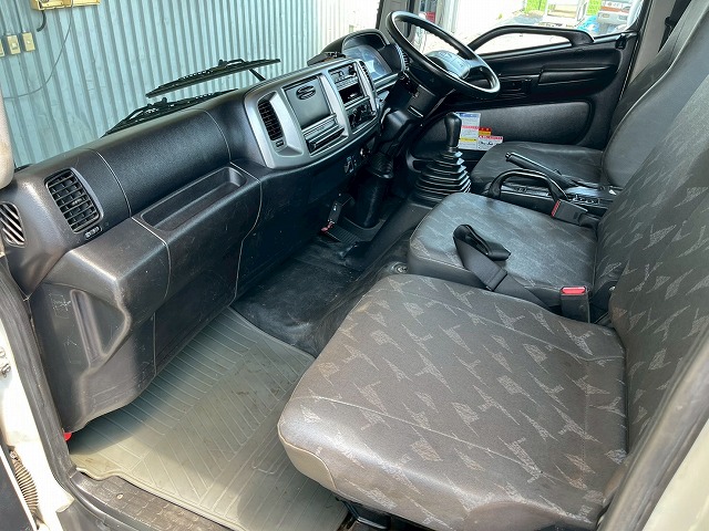 タダノ★4段ラジコン★2.7トン積載★5400ボディ×標準幅★6速MT|中古トラックの販売・買取・査定のアイナビ