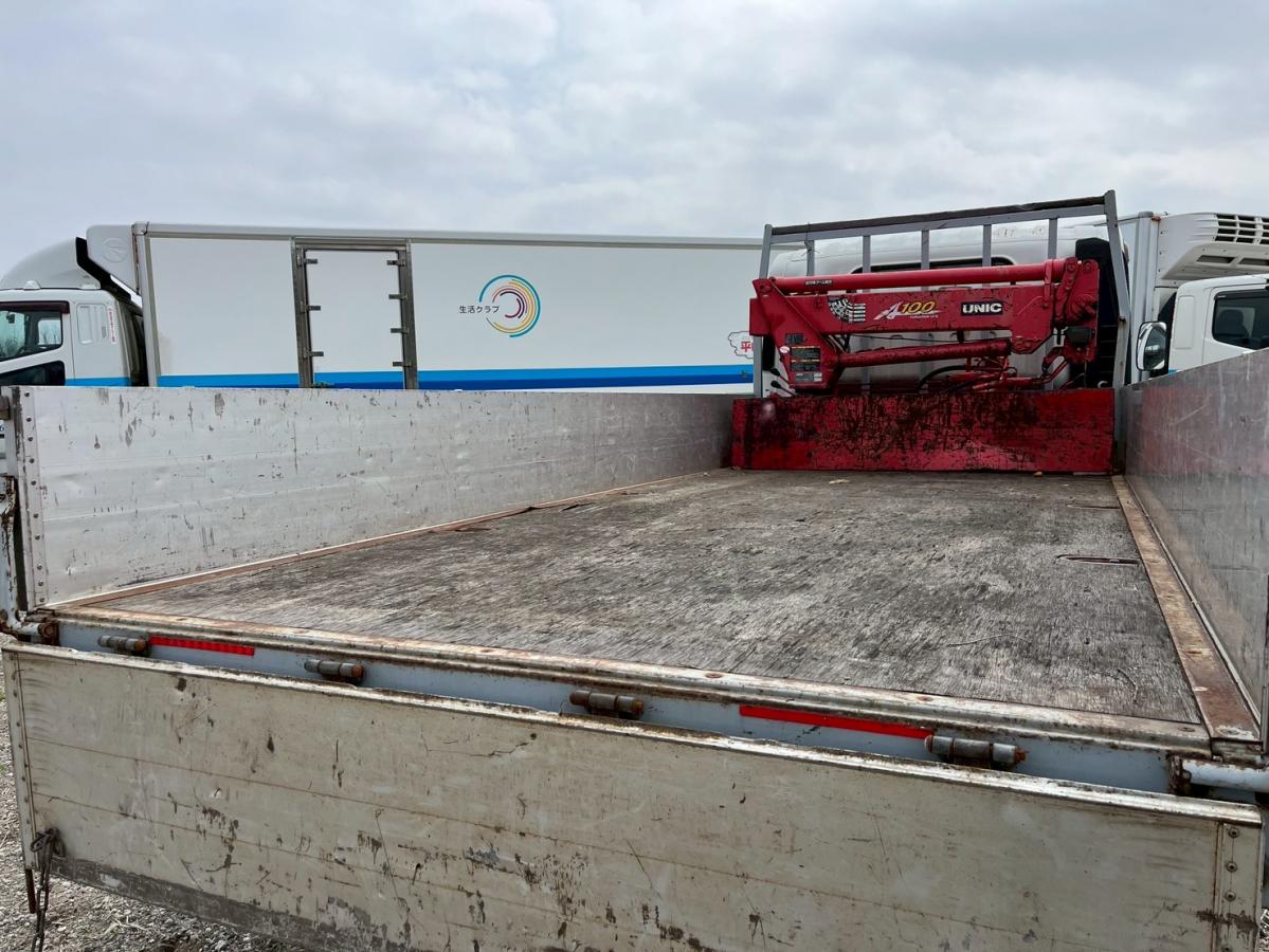 アルミブロック簡易クレーン古河ユニック3トン積載|中古トラックの販売・買取・査定のアイナビ