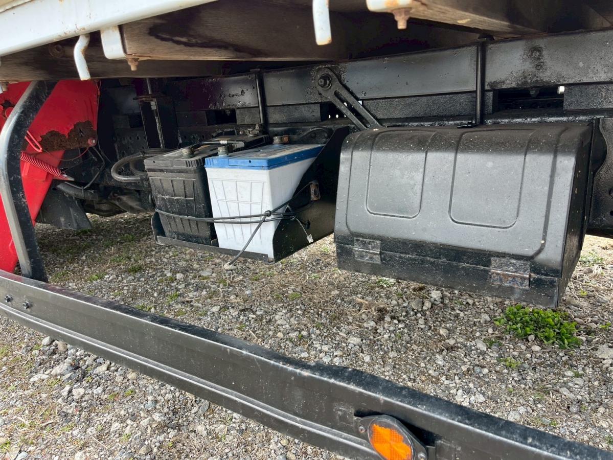 アルミブロック簡易クレーン古河ユニック3トン積載|中古トラックの販売・買取・査定のアイナビ