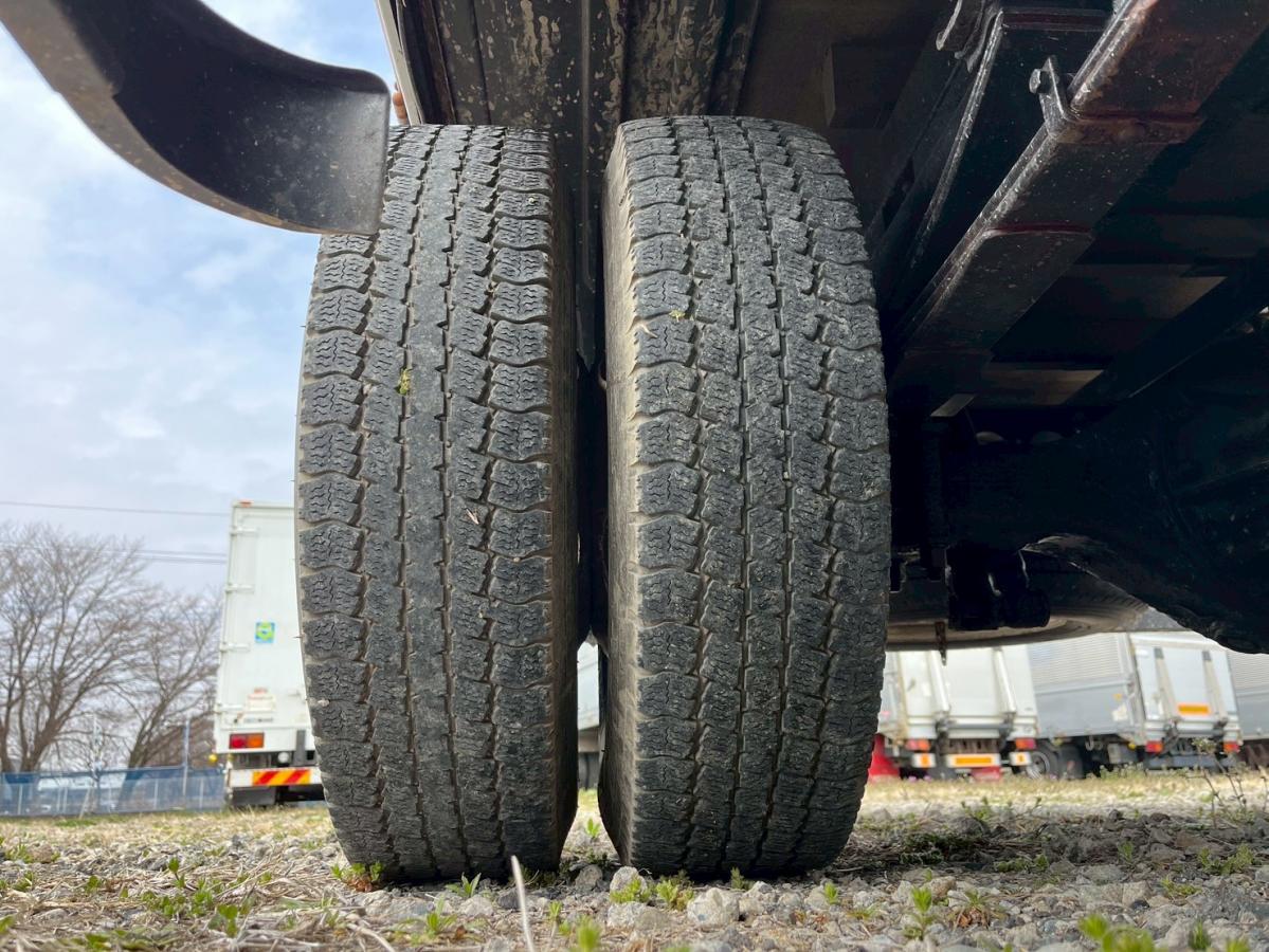 アルミブロック簡易クレーン古河ユニック3トン積載|中古トラックの販売・買取・査定のアイナビ