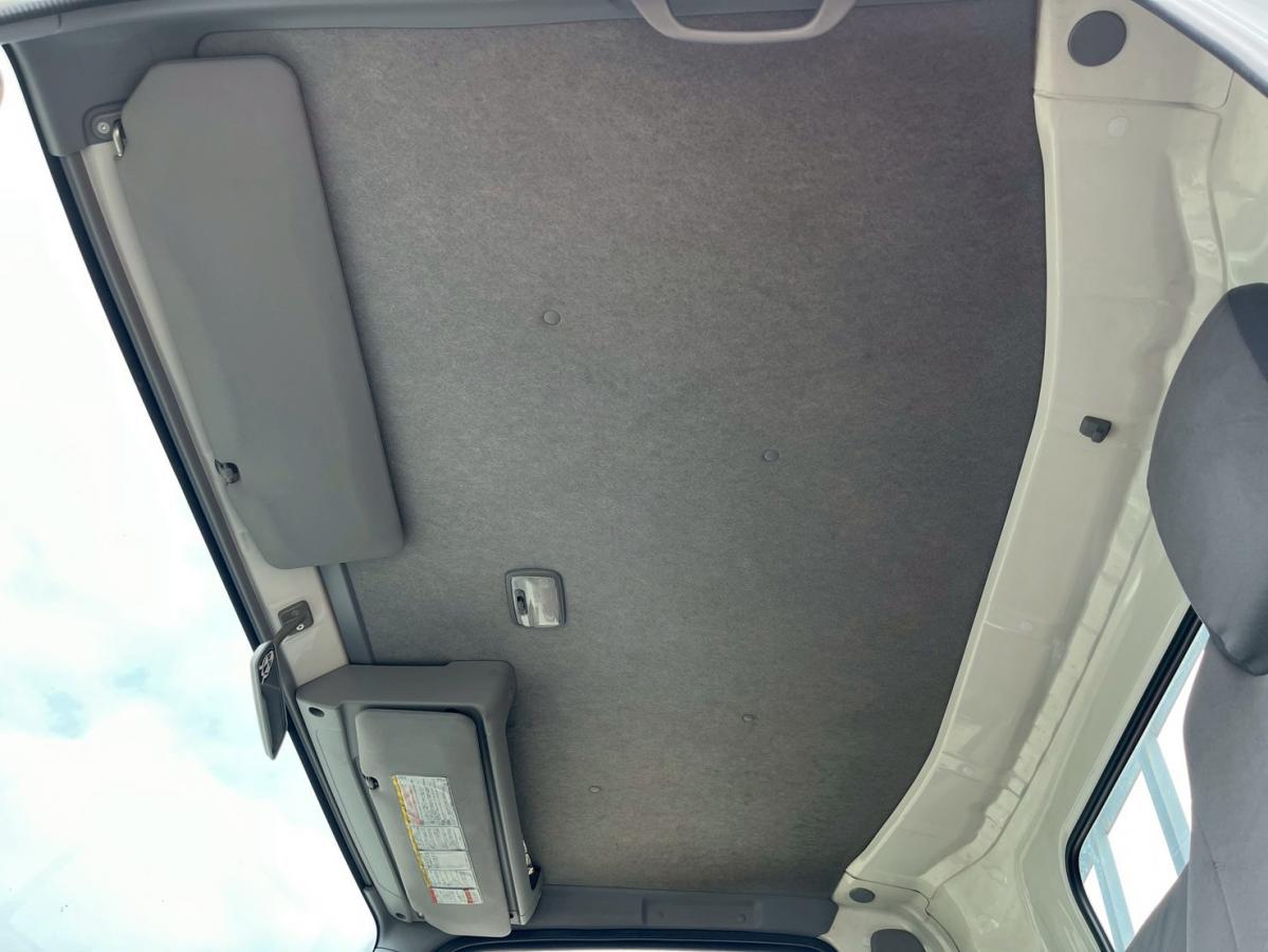 アルミブロック簡易クレーン古河ユニック3トン積載|中古トラックの販売・買取・査定のアイナビ