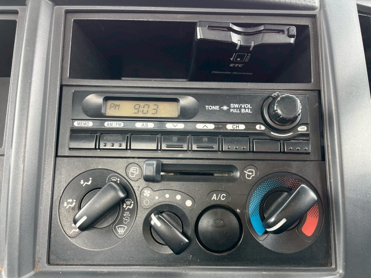 アルミブロック簡易クレーン古河ユニック3トン積載|中古トラックの販売・買取・査定のアイナビ