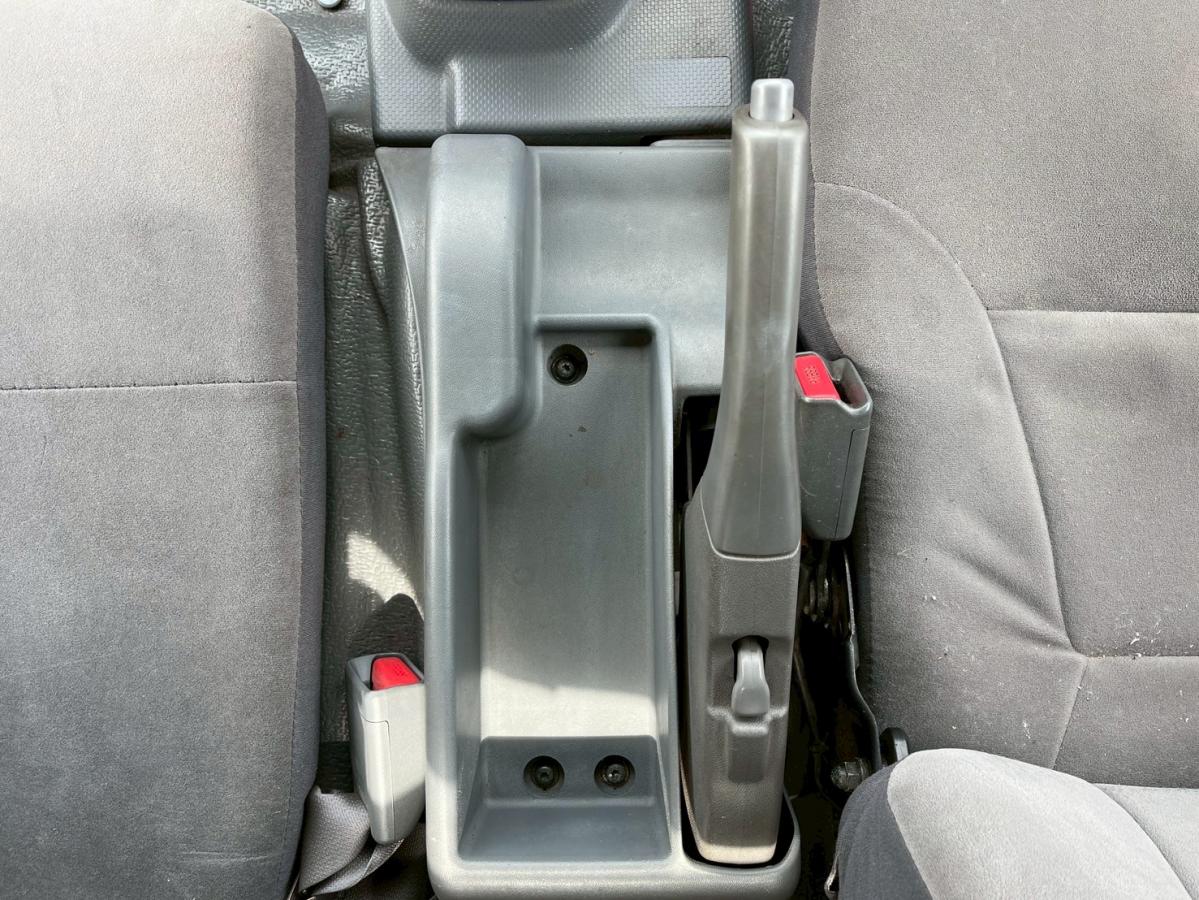 アルミブロック簡易クレーン古河ユニック3トン積載|中古トラックの販売・買取・査定のアイナビ