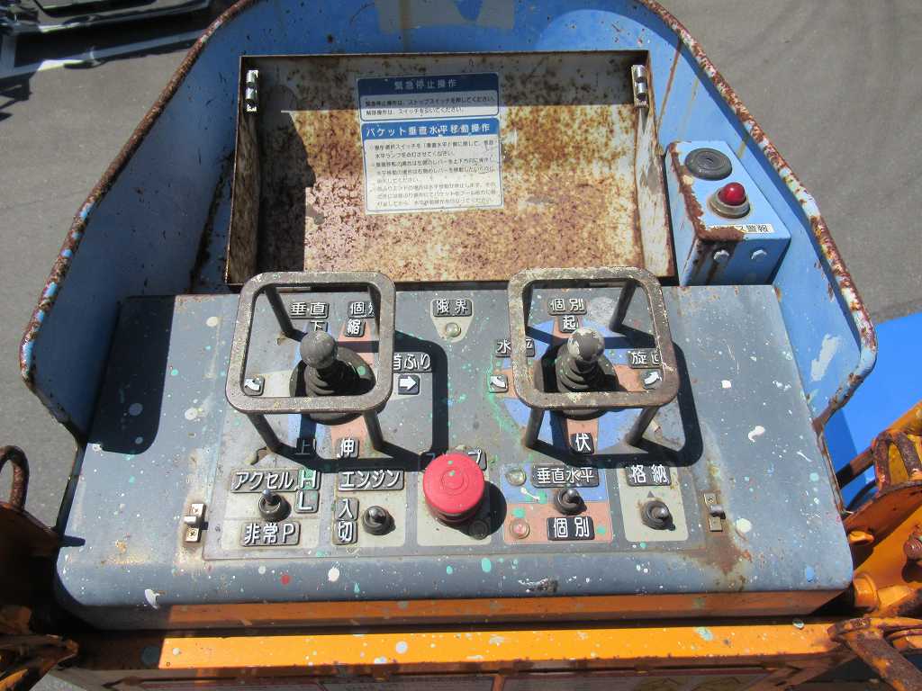 高所作業車 最大地上高32.2ⅿ 積載荷重250㎏ タダノAT-320TG|中古トラックの販売・買取・査定のアイナビ