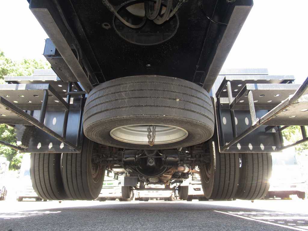 高所作業車 最大地上高32.2ⅿ 積載荷重250㎏ タダノAT-320TG|中古トラックの販売・買取・査定のアイナビ