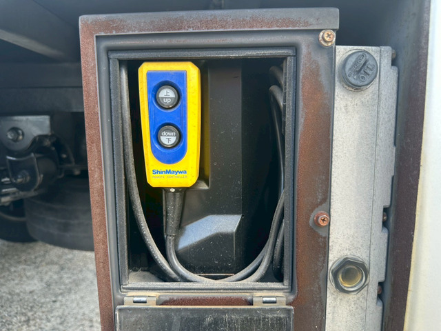 【新入荷!!跳上PG×ハイブリッド車】日野/デュトロ|中古トラックの販売・買取・査定のアイナビ