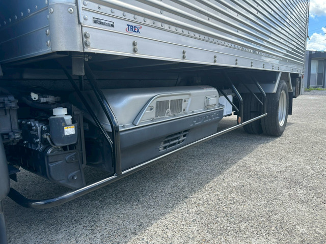 【新入荷!!跳上PG×ハイブリッド車】日野/デュトロ|中古トラックの販売・買取・査定のアイナビ