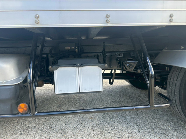 【新入荷!!跳上PG×ハイブリッド車】日野/デュトロ|中古トラックの販売・買取・査定のアイナビ