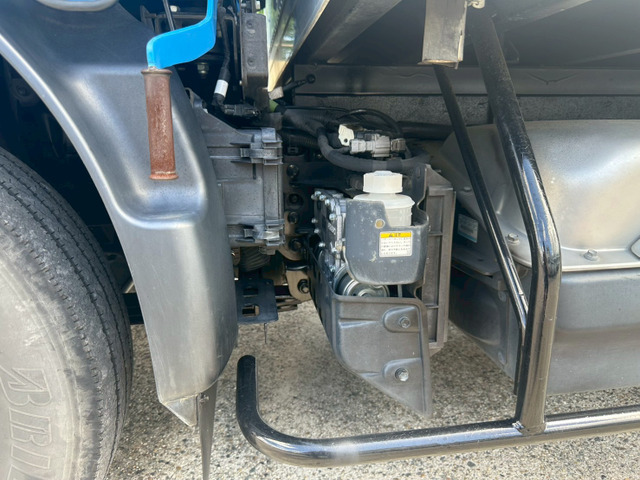 【新入荷!!跳上PG×ハイブリッド車】日野/デュトロ|中古トラックの販売・買取・査定のアイナビ