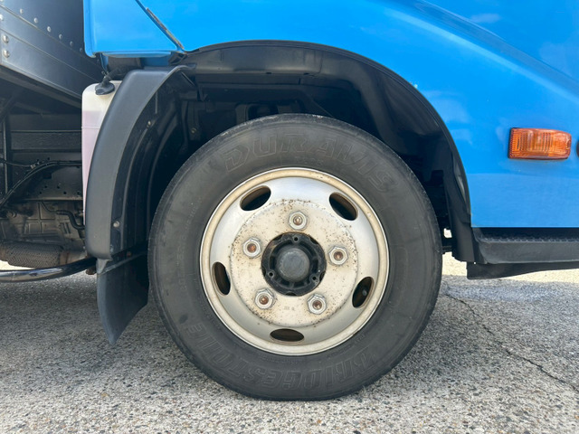 【新入荷!!跳上PG×ハイブリッド車】日野/デュトロ|中古トラックの販売・買取・査定のアイナビ