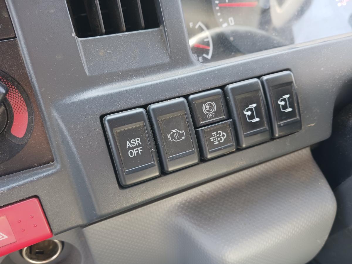 Wキャブ6人+ダンプ、オプション多数|中古トラックの販売・買取・査定のアイナビ