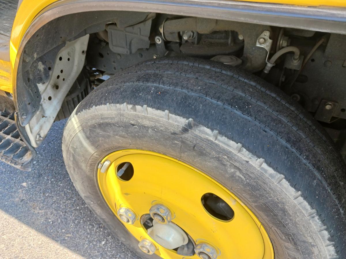 Wキャブ6人+ダンプ、オプション多数|中古トラックの販売・買取・査定のアイナビ