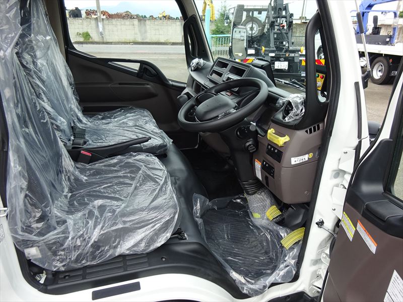 プレス 4.3㎥ 未使用|中古トラックの販売・買取・査定のアイナビ