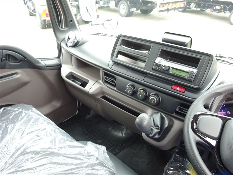 プレス 4.3㎥ 未使用|中古トラックの販売・買取・査定のアイナビ