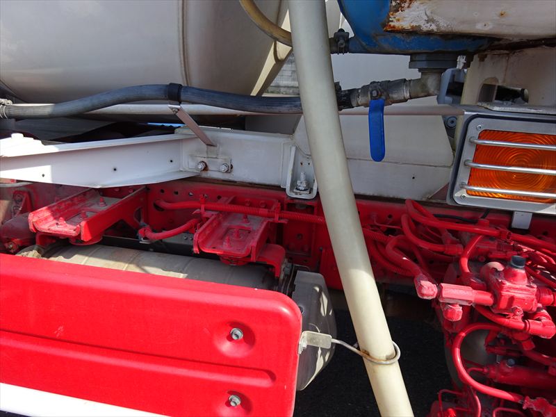 増tミキサー 混合2.2㎥|中古トラックの販売・買取・査定のアイナビ