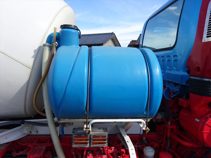 増tミキサー 混合2.2㎥|中古トラックの販売・買取・査定のアイナビ