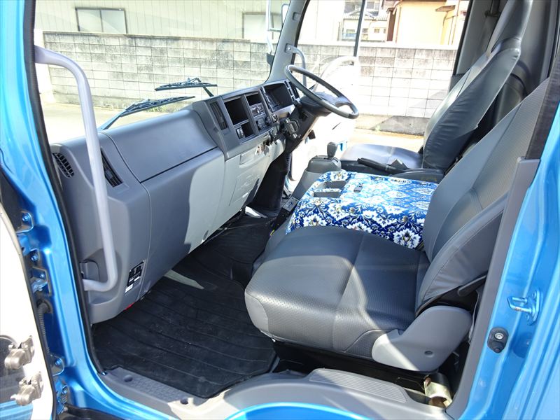 増tミキサー 混合2.2㎥|中古トラックの販売・買取・査定のアイナビ