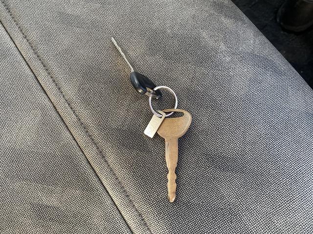 マツダ 平ボディ タイタンダッシュ|中古トラックの販売・買取・査定のアイナビ