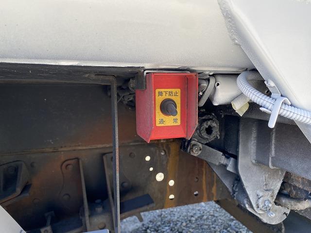 日野レンジャー パッカー|中古トラックの販売・買取・査定のアイナビ