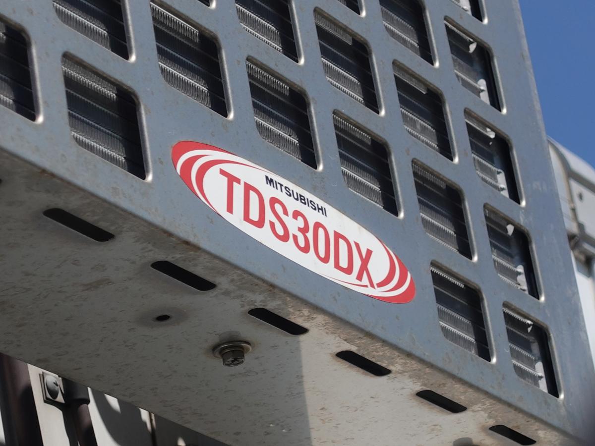 パワーゲート1t-30度低温冷蔵冷凍ワイドロング|中古トラックの販売・買取・査定のアイナビ