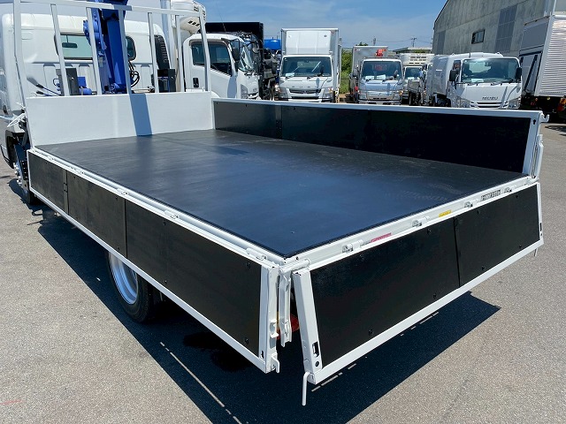 ワイドロングフックイン2.63t距離浅175馬力デュオニック|中古トラックの販売・買取・査定のアイナビ