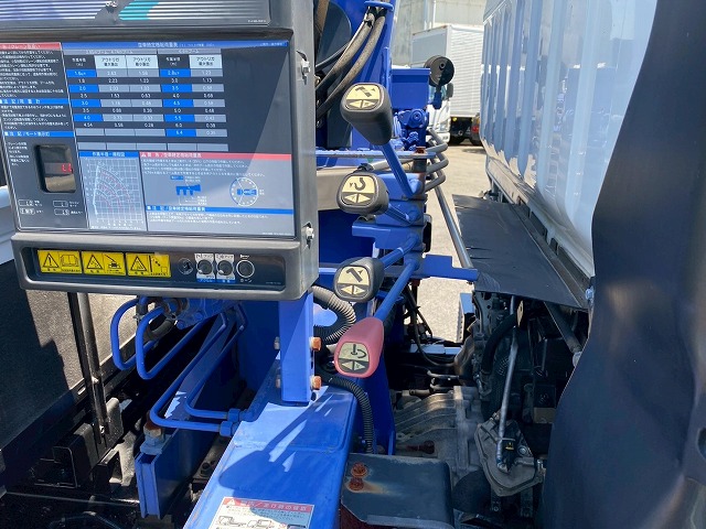 ワイドロングフックイン2.63t距離浅175馬力デュオニック|中古トラックの販売・買取・査定のアイナビ