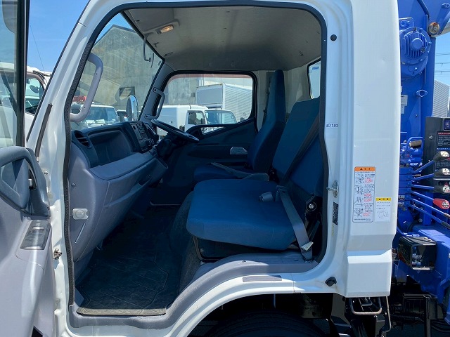 ワイドロングフックイン2.63t距離浅175馬力デュオニック|中古トラックの販売・買取・査定のアイナビ