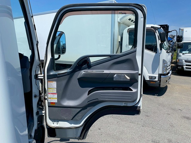 ワイドロングフックイン2.63t距離浅175馬力デュオニック|中古トラックの販売・買取・査定のアイナビ