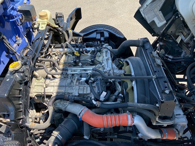 ワイドロングフックイン2.63t距離浅175馬力デュオニック|中古トラックの販売・買取・査定のアイナビ