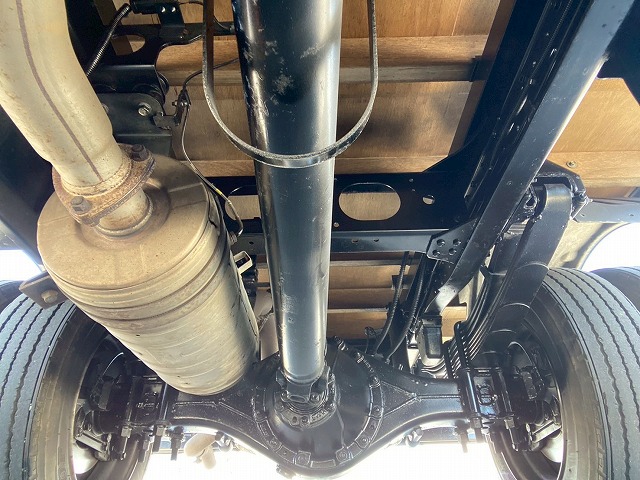 ワイドロングフックイン2.63t距離浅175馬力デュオニック|中古トラックの販売・買取・査定のアイナビ