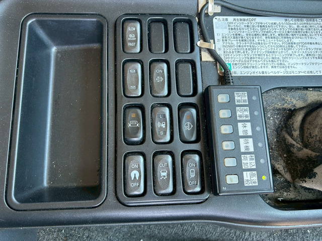 【特価につき現状販売!!PTO付】三菱ふそう/スーパーグレート|中古トラックの販売・買取・査定のアイナビ