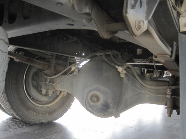 実走23万キロ台セミワイド227寝台付|中古トラックの販売・買取・査定のアイナビ