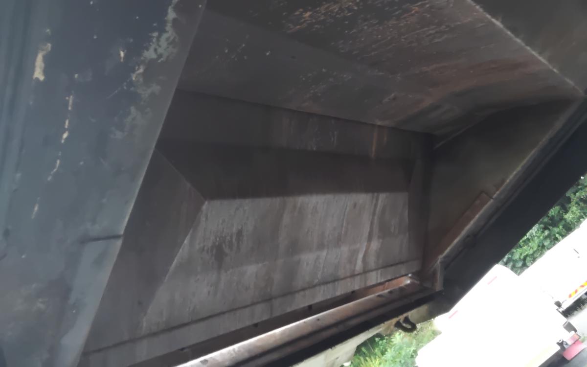 平成29年式 日野 デュトロ 4.4m3 回転ダンプ式 オートマ|中古トラックの販売・買取・査定のアイナビ