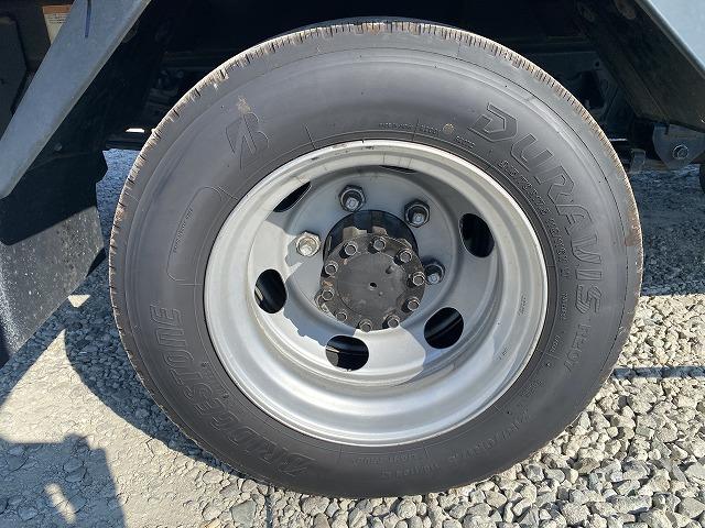 日野 特殊車両 デュトロ|中古トラックの販売・買取・査定のアイナビ