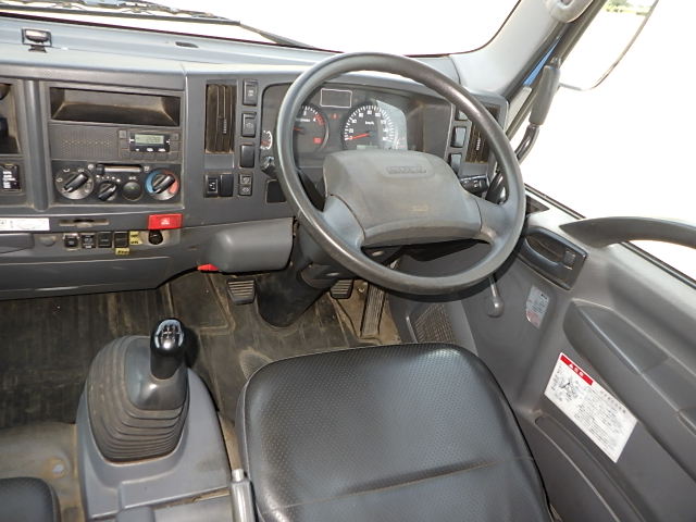 いすゞ 平成29年式 深ダンプ 車検付き|中古トラックの販売・買取・査定のアイナビ