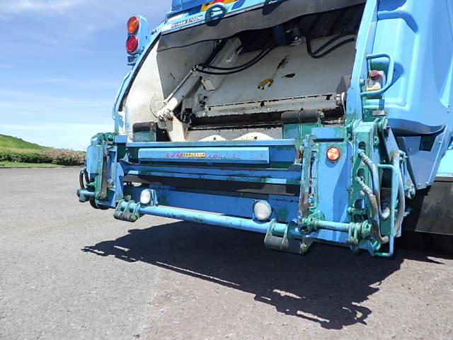 いすゞ 平成29年式 塵芥車 プレス式 8.2立米|中古トラックの販売・買取・査定のアイナビ