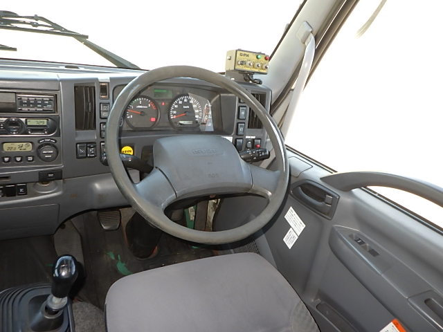 いすゞ 平成29年式 塵芥車 プレス式 8.2立米|中古トラックの販売・買取・査定のアイナビ