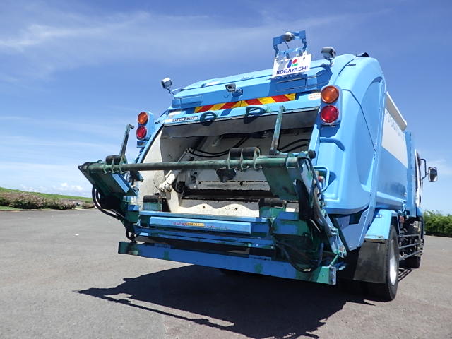 いすゞ 平成29年式 塵芥車 プレス式 8.2立米|中古トラックの販売・買取・査定のアイナビ